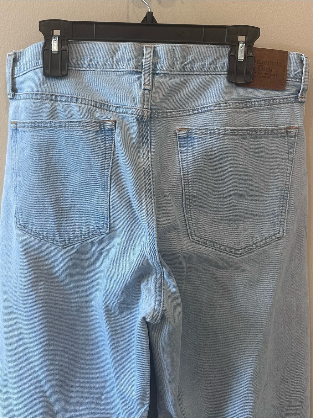 Abercrombie & Fitch Baggy Rigid Jeans Light Wash Skater Wide Leg Denim 34x34 - Picture 6 of 8